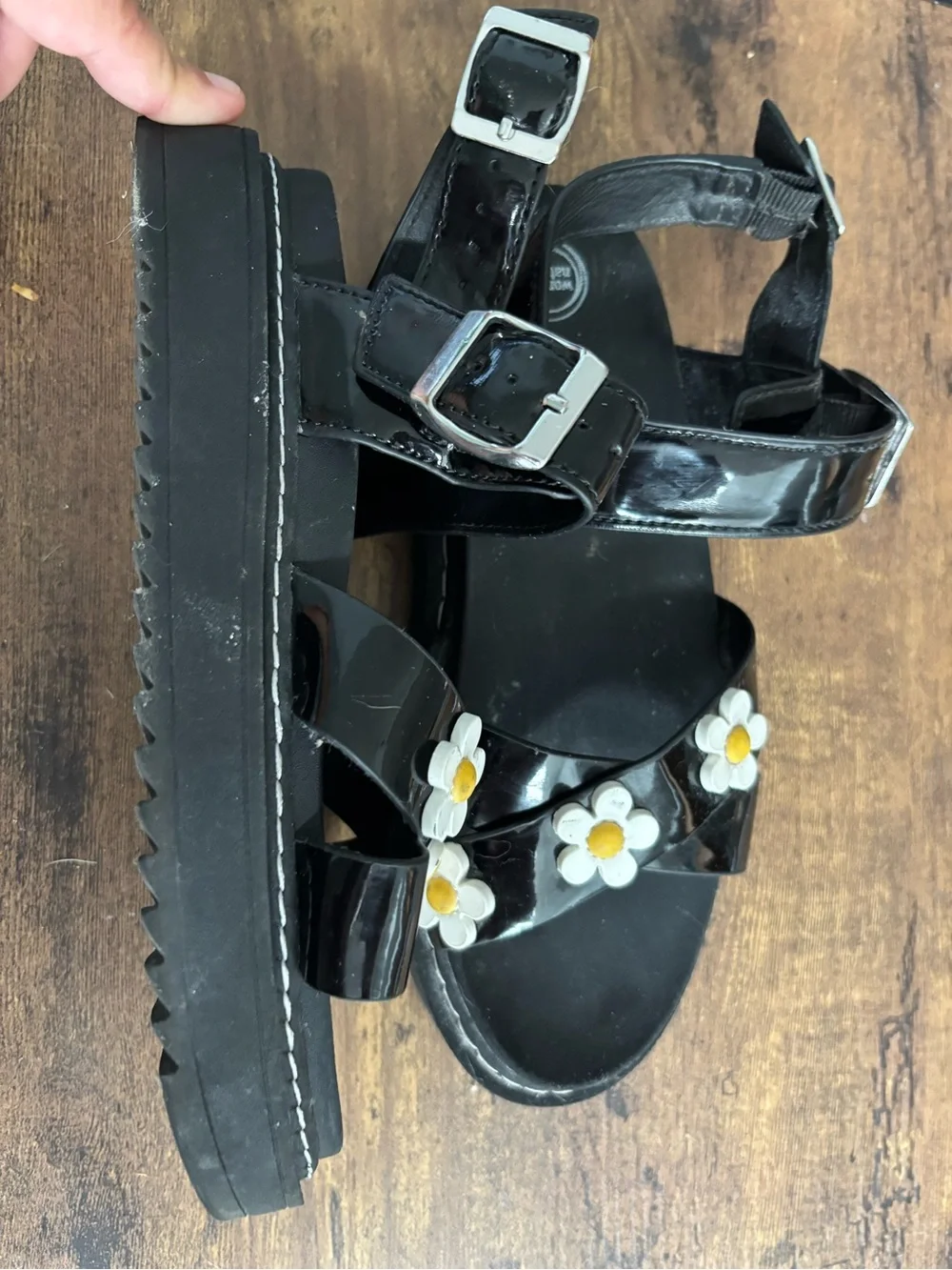 wonder nation Black Patent Sandals with White & Yellow Daisy Accents